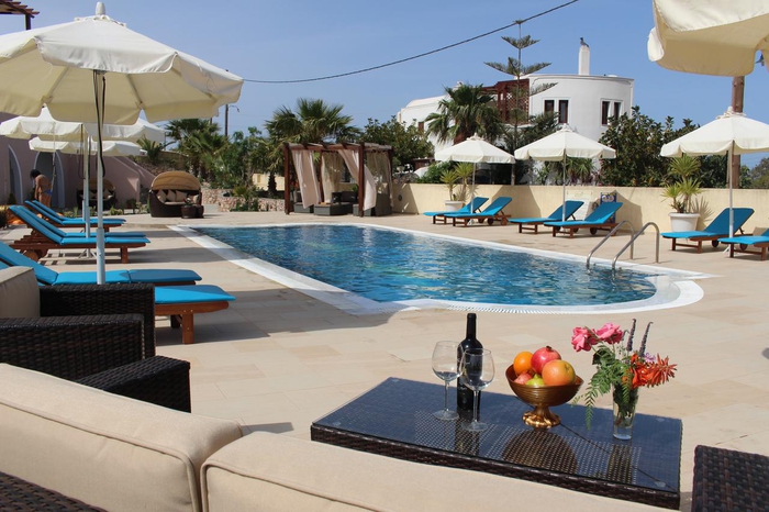Hotel con piscina