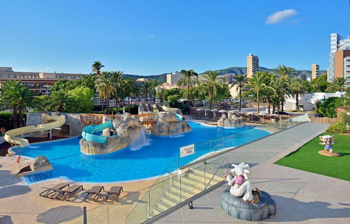 piscina maiorca