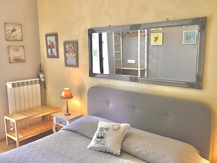 Camera con letto matrimoniale