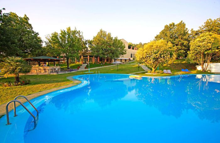 Piscina Corfù