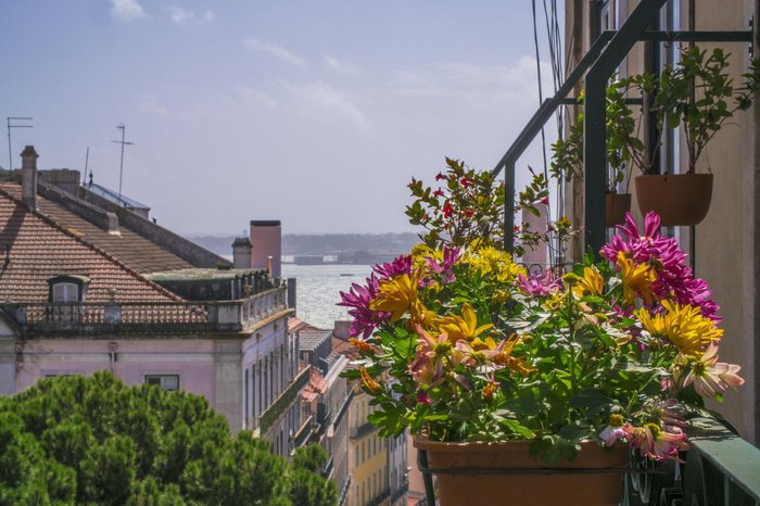 Balcone con vista fiume