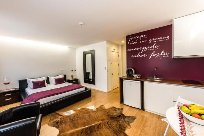 Lounge5.jpg