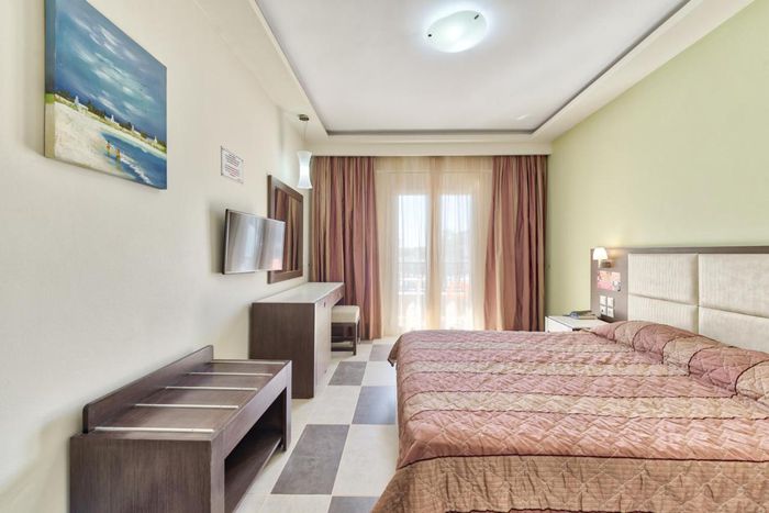4* Zante