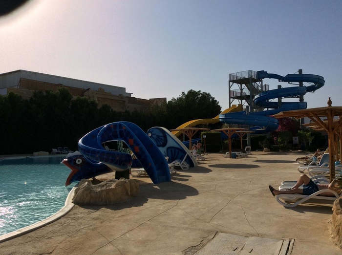 Hotel con piscina a Sharm