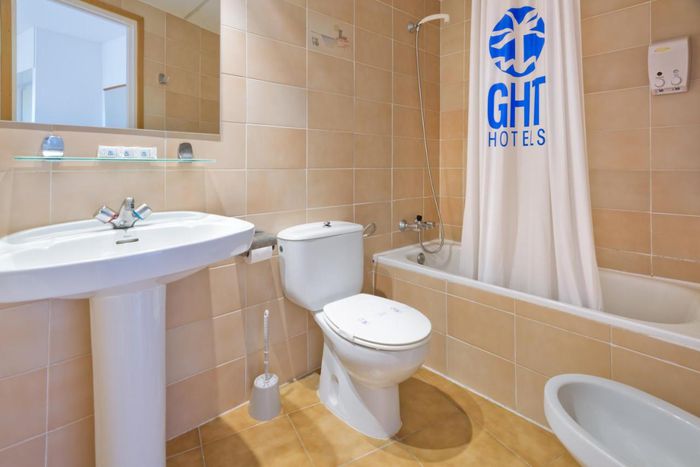 bagno privato tossa de mar