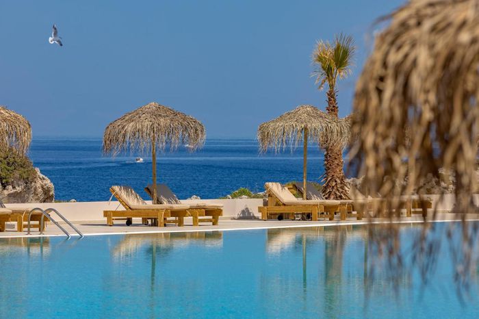 Piscina a Rodi